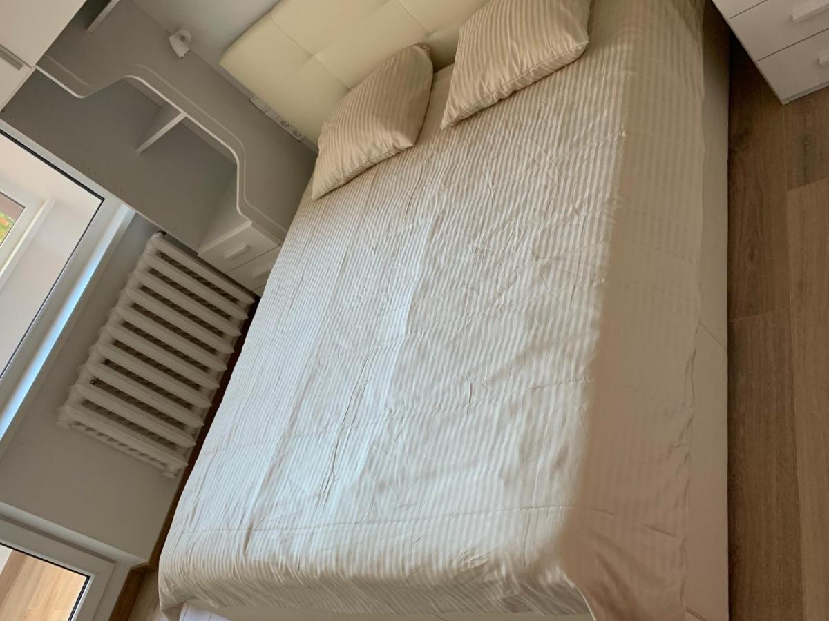 Alytus Apartament ภายนอก รูปภาพ